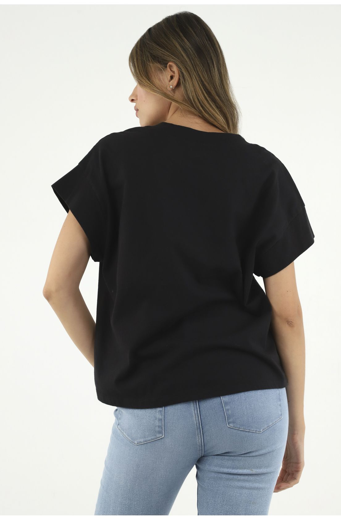 camiseta negra mujer