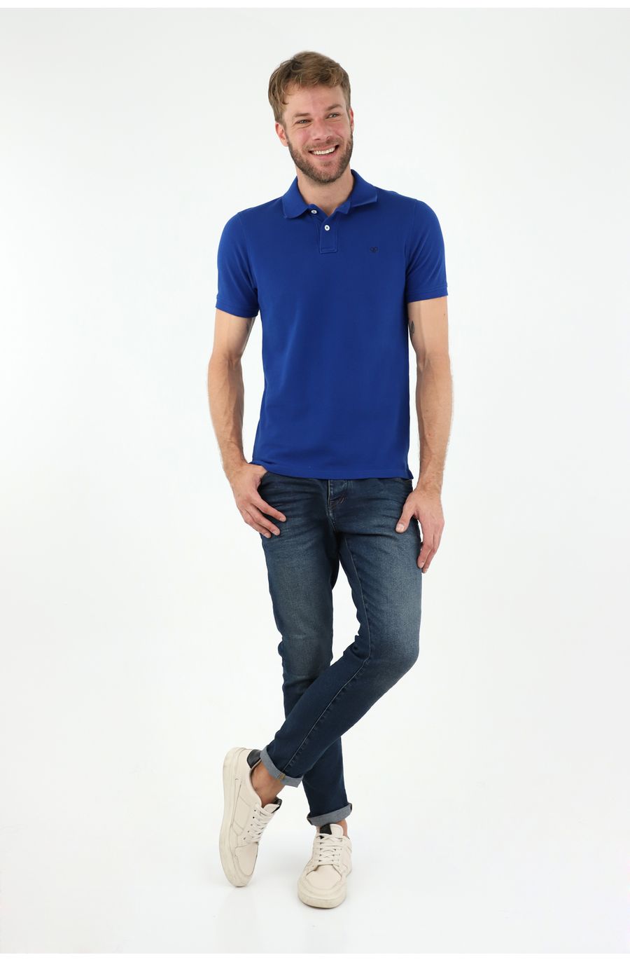 Polo azul para hombre