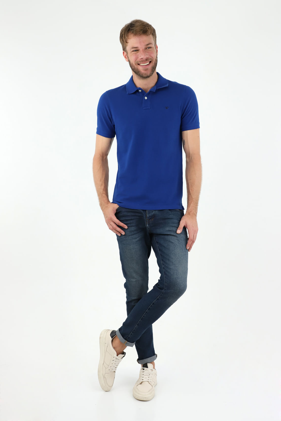 Polo azul para hombre