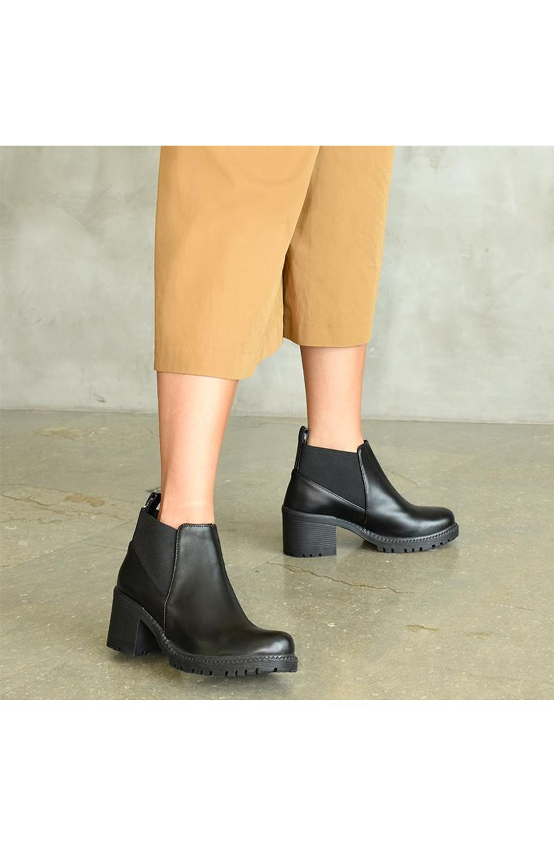 Botin elastico negro para mujer eliseo - Mercedes Campuzano - Tennis