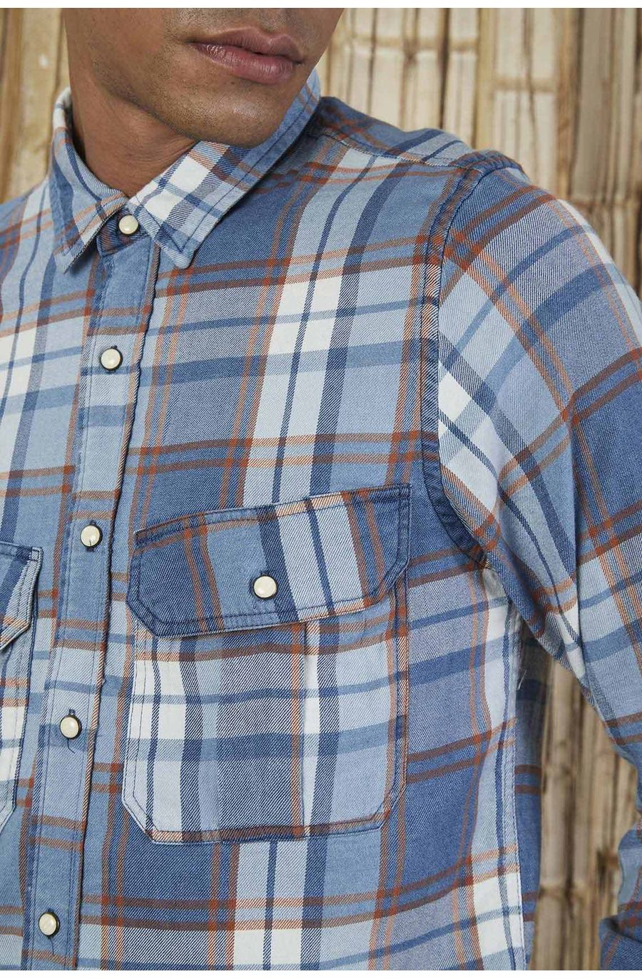 Camisa azul para hombre