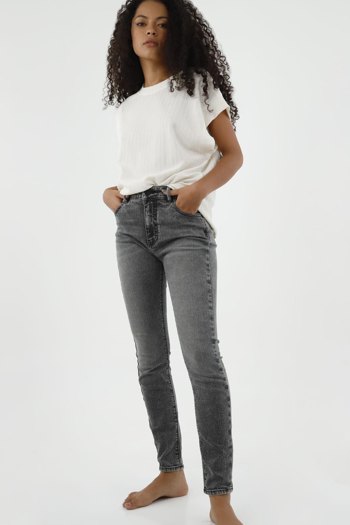Jean push up negro para mujer