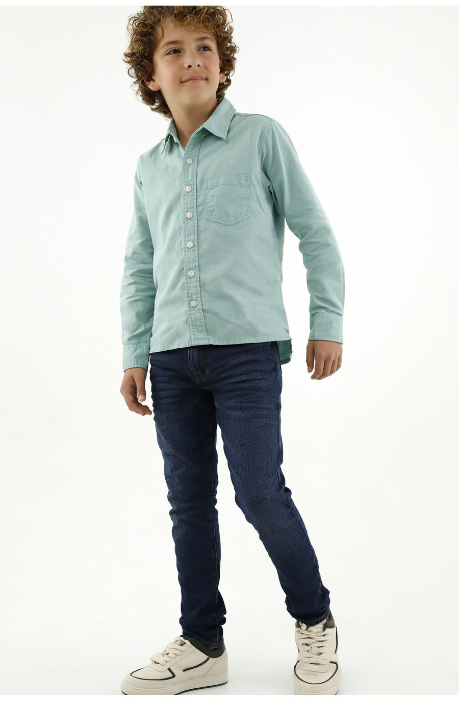 Camisa verde manga larga para niño