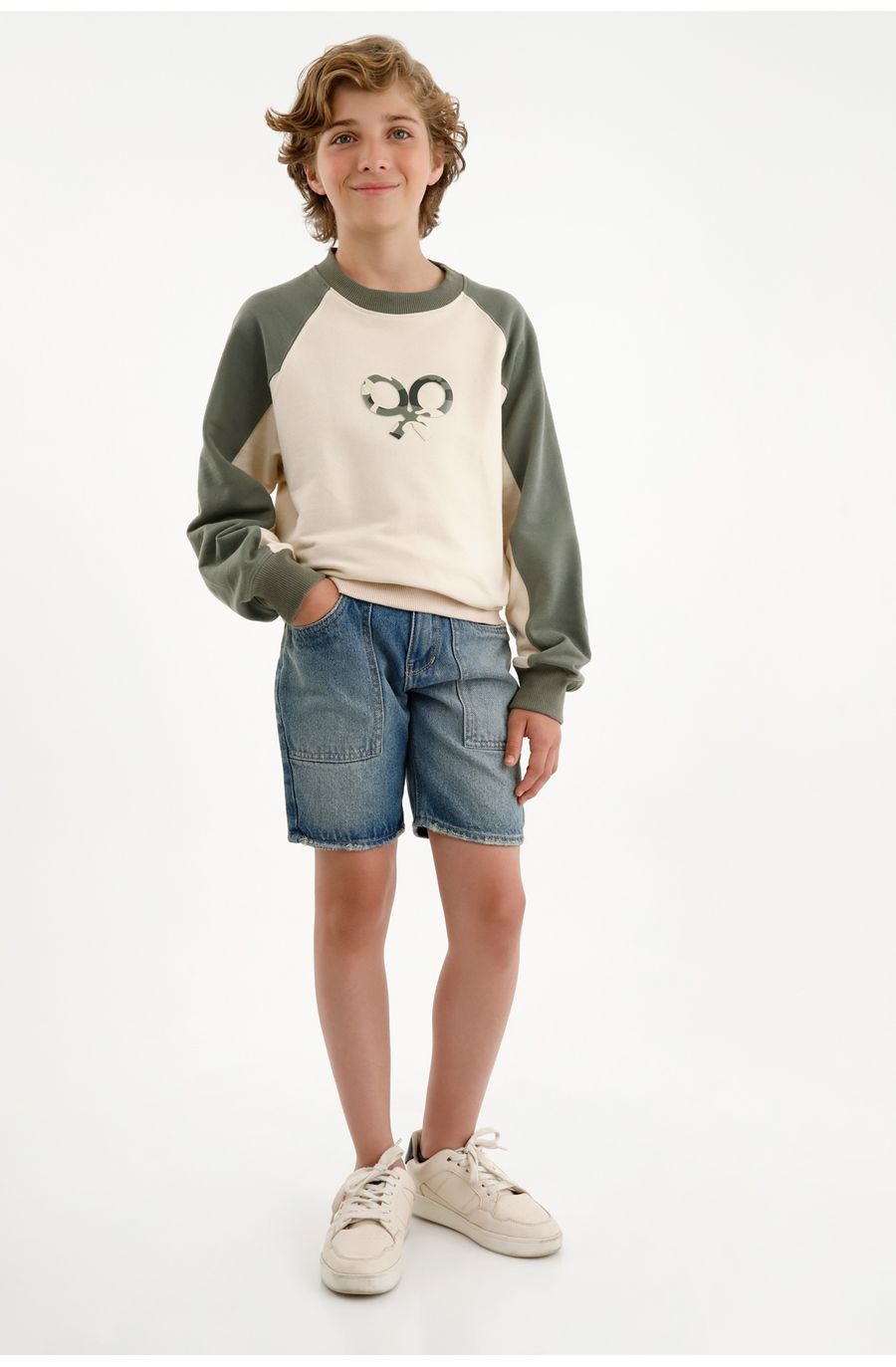 Buzo estampado frontal para niño