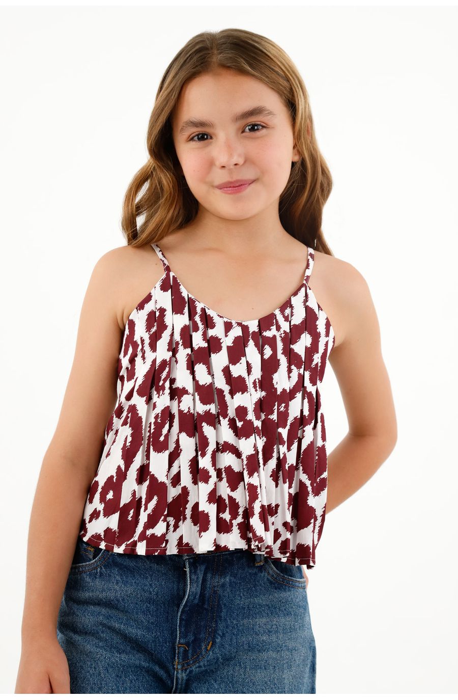 Camisa con prenses animal print para niña
