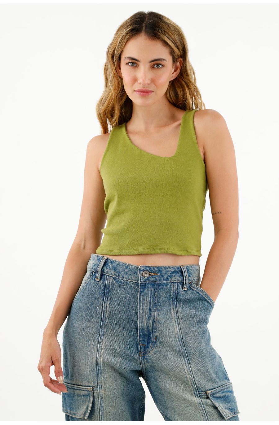 Camiseta verde en rib para mujer