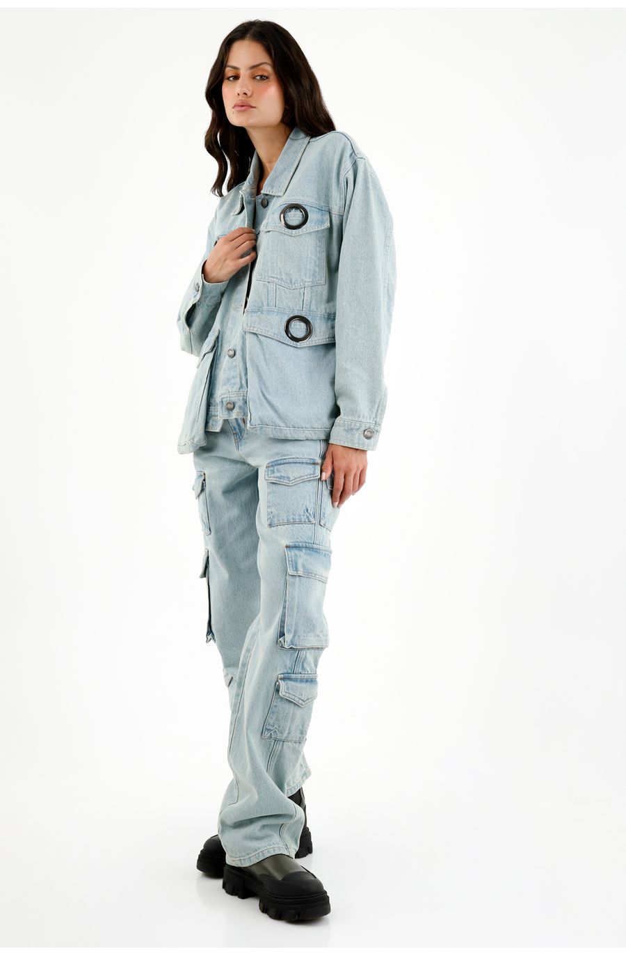 Chaqueta con bolsillos cargo azul para mujer