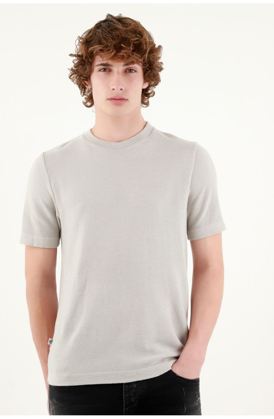Camiseta gris manga corta para hombre