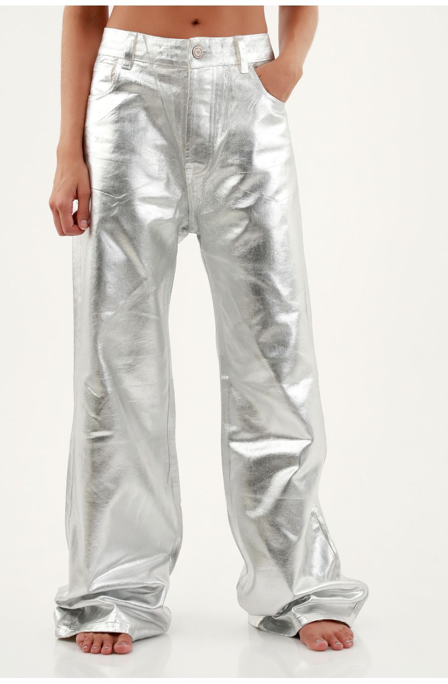 Jean con efecto metalizado gris para mujer