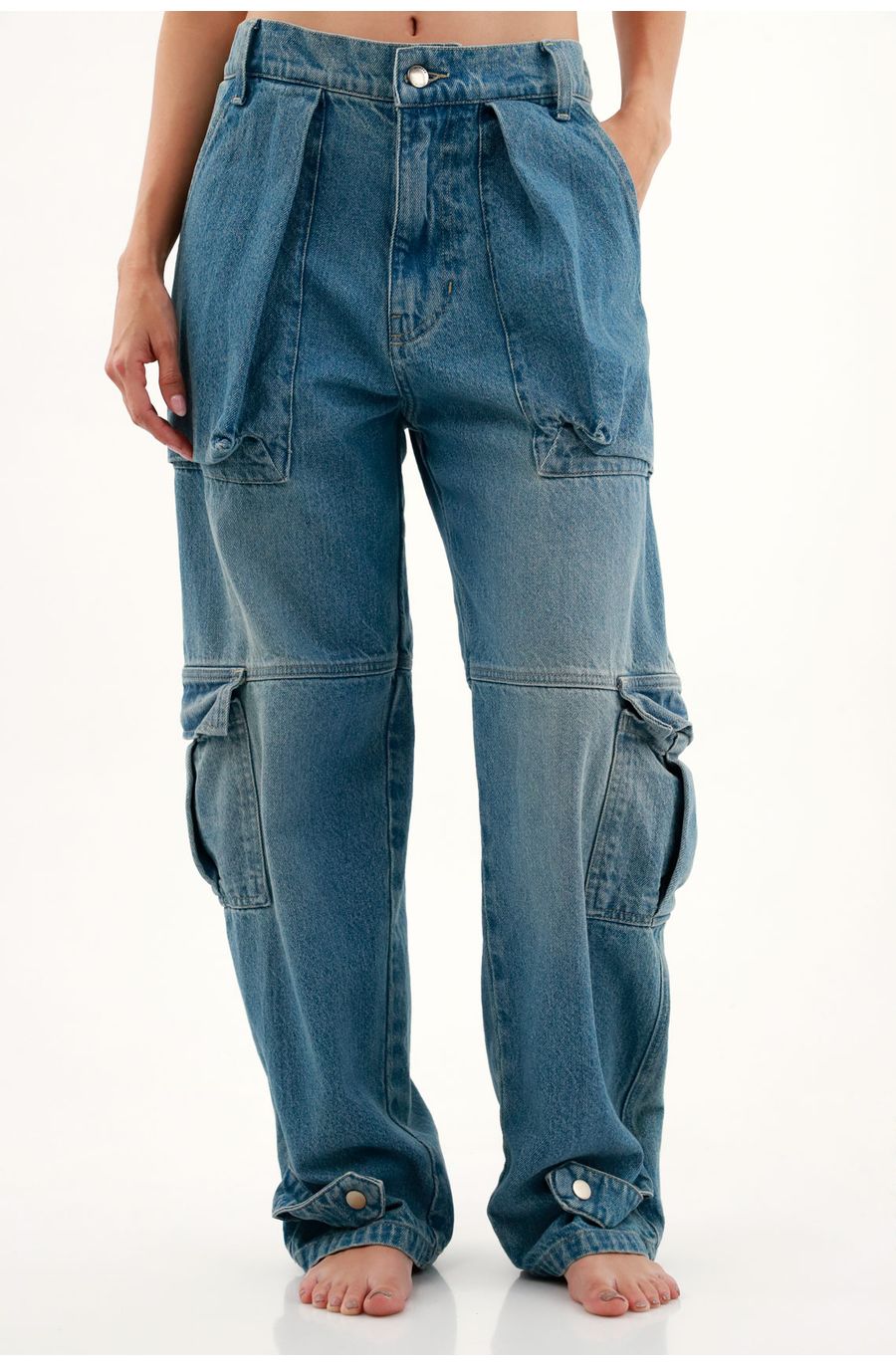 Jean tipo cargo azul para mujer