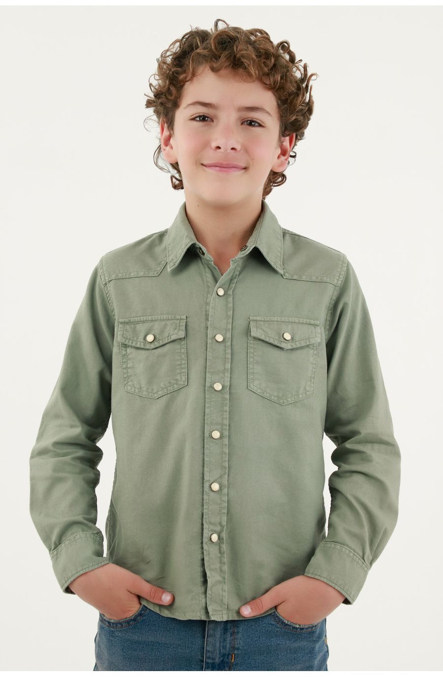 Camisa verde manga larga para niño