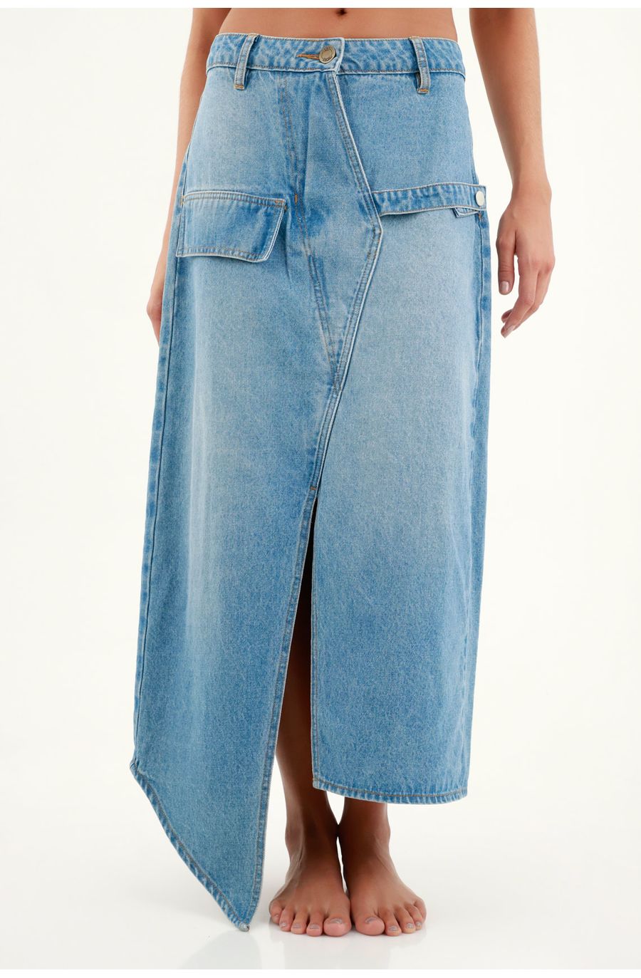 Falda en denim azul para mujer