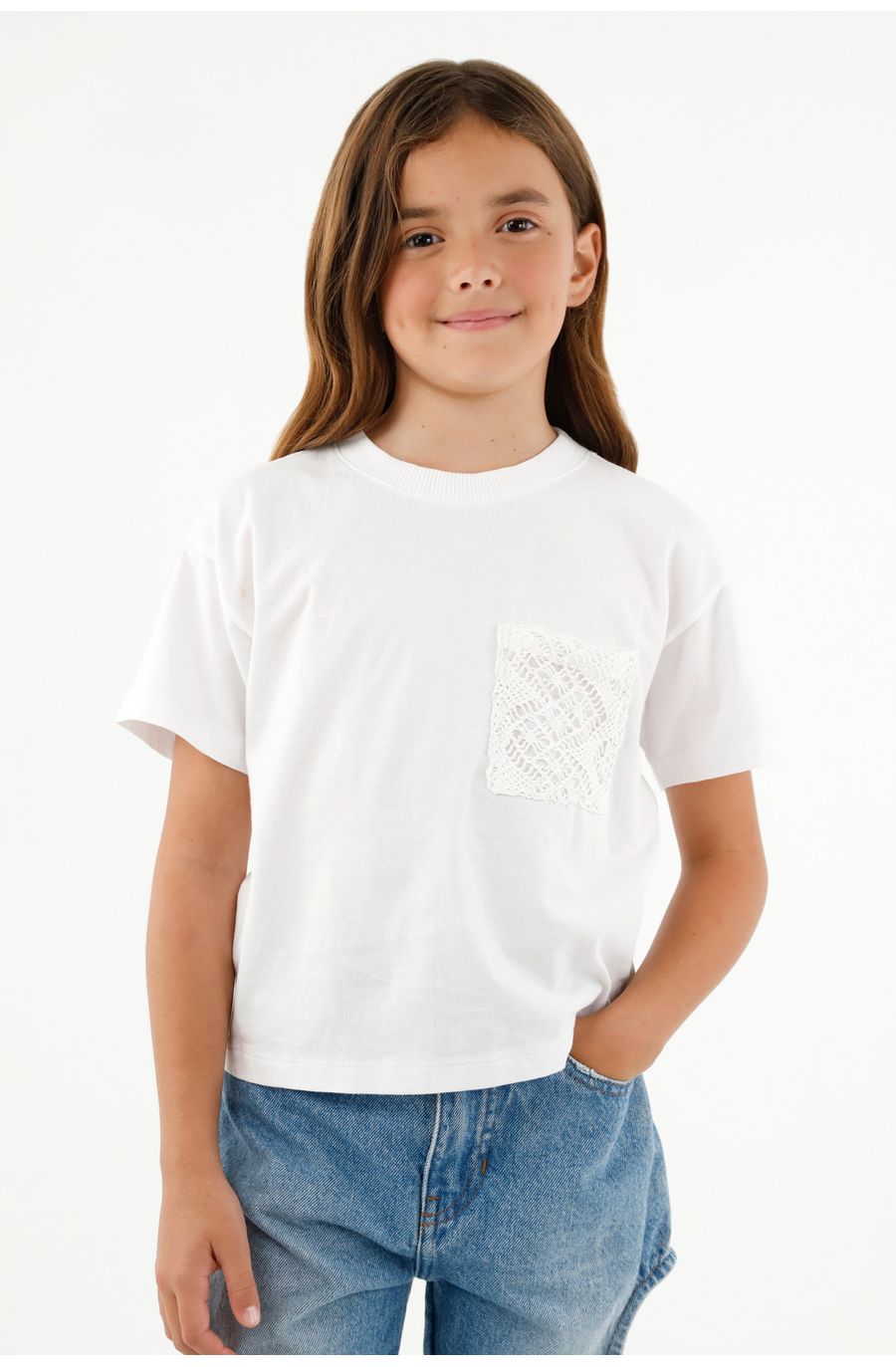 Camiseta básica manga corta blanca para niña