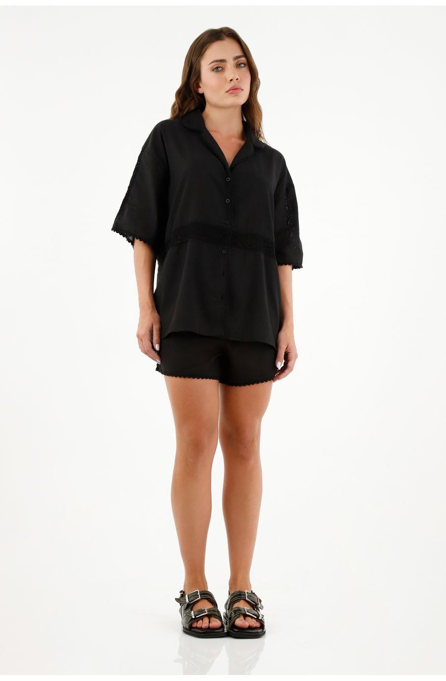 Camisa manga corta negra para mujer