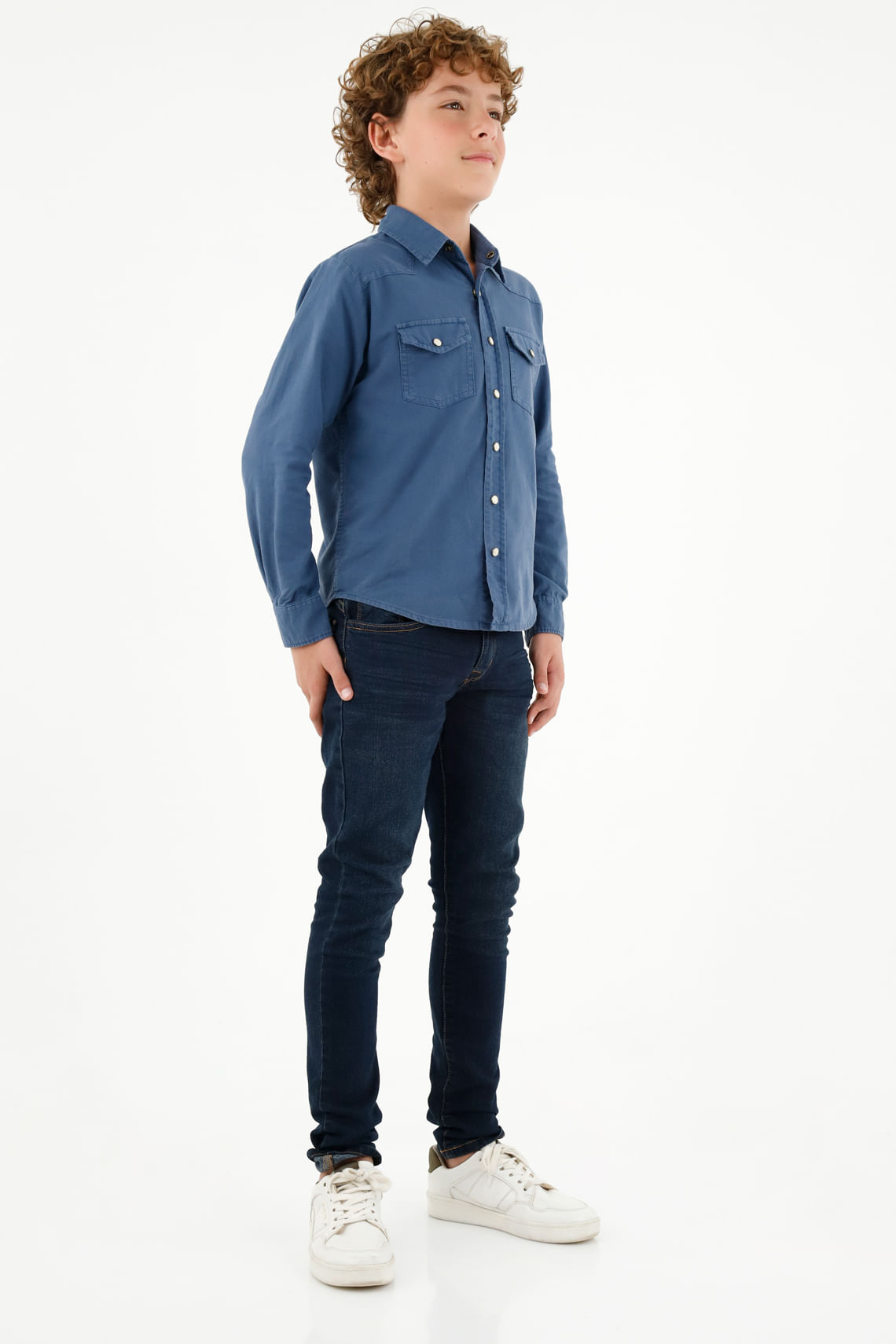 Camisa azul manga larga para niño