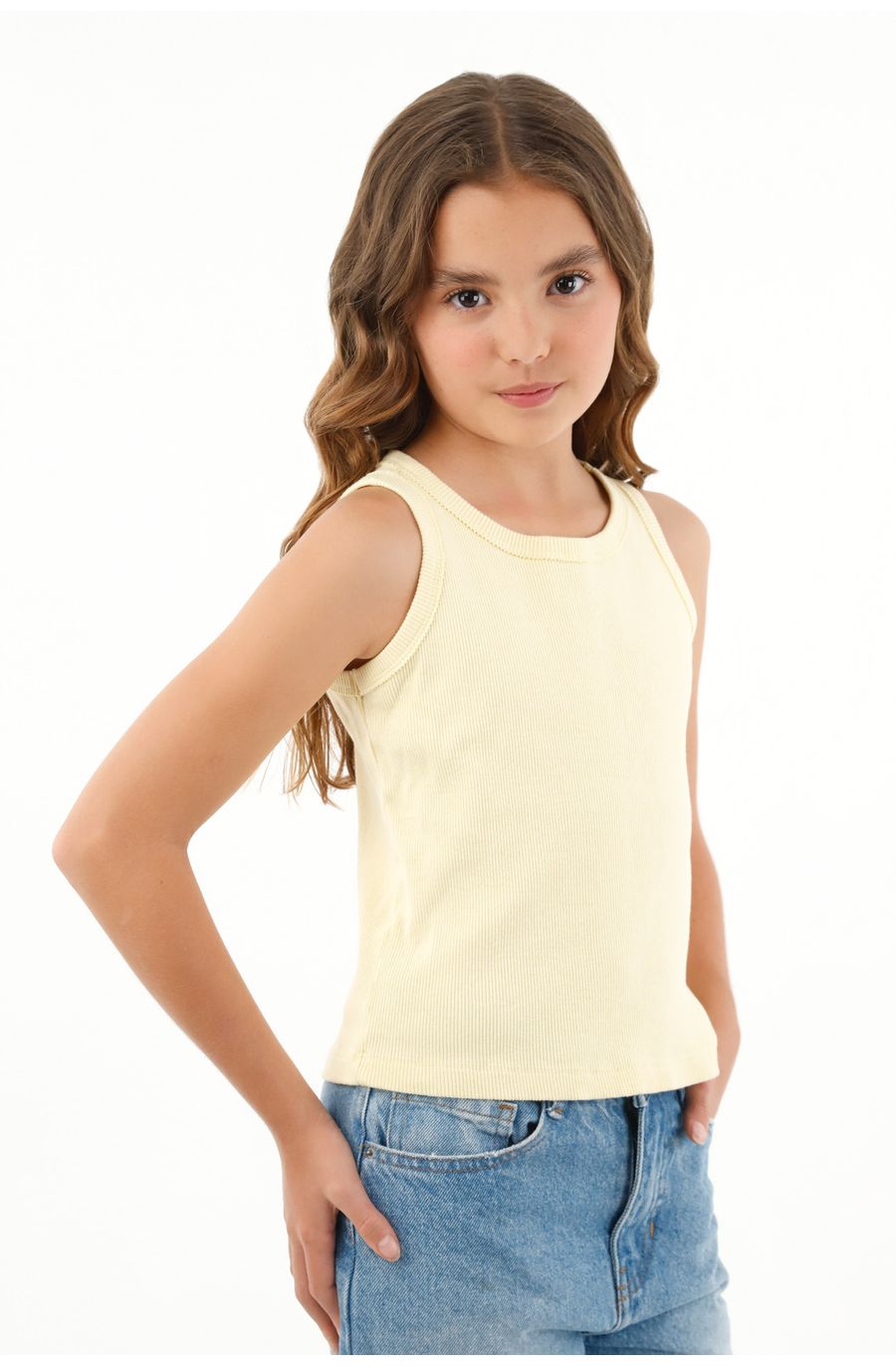 Camiseta manga sisa amarilla para niña