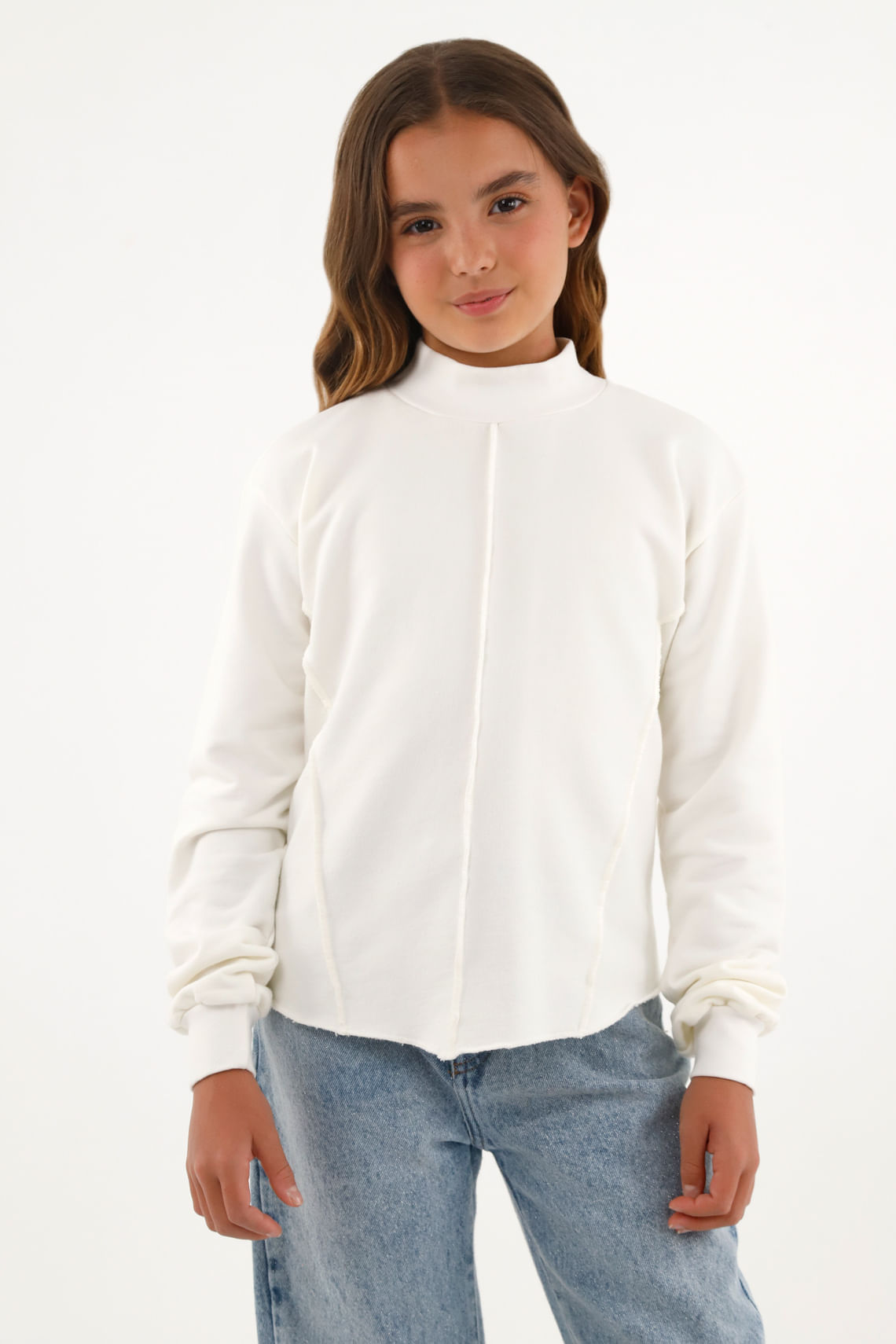 Buzo crudo cuello alto para niña