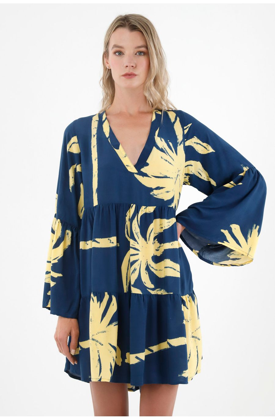 Vestido estampado con escote en V para mujer