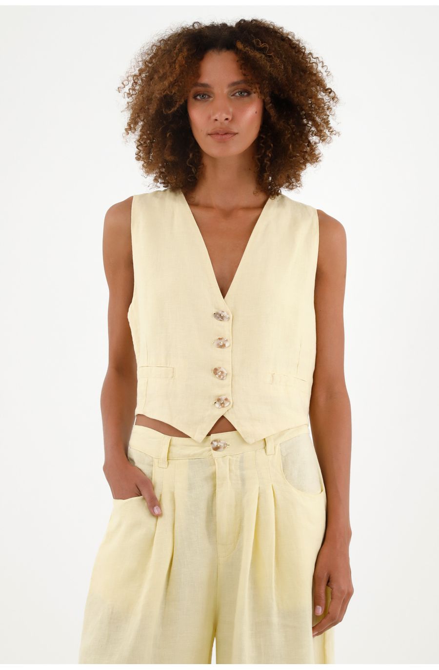 Chaleco en lino amarillo para mujer