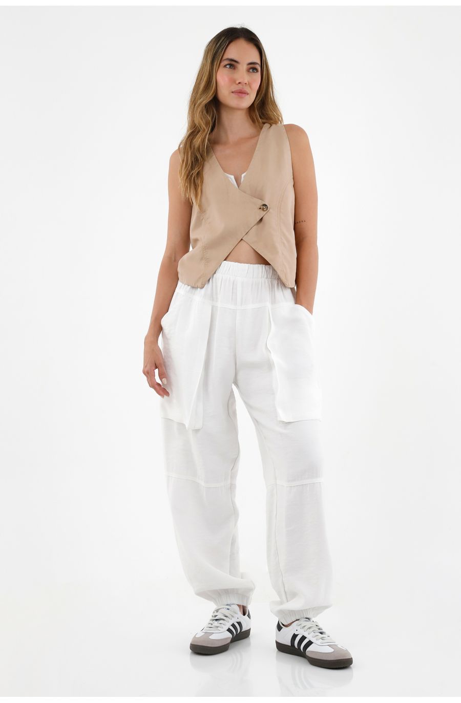 Pantalón tipo Jogger blanco para mujer