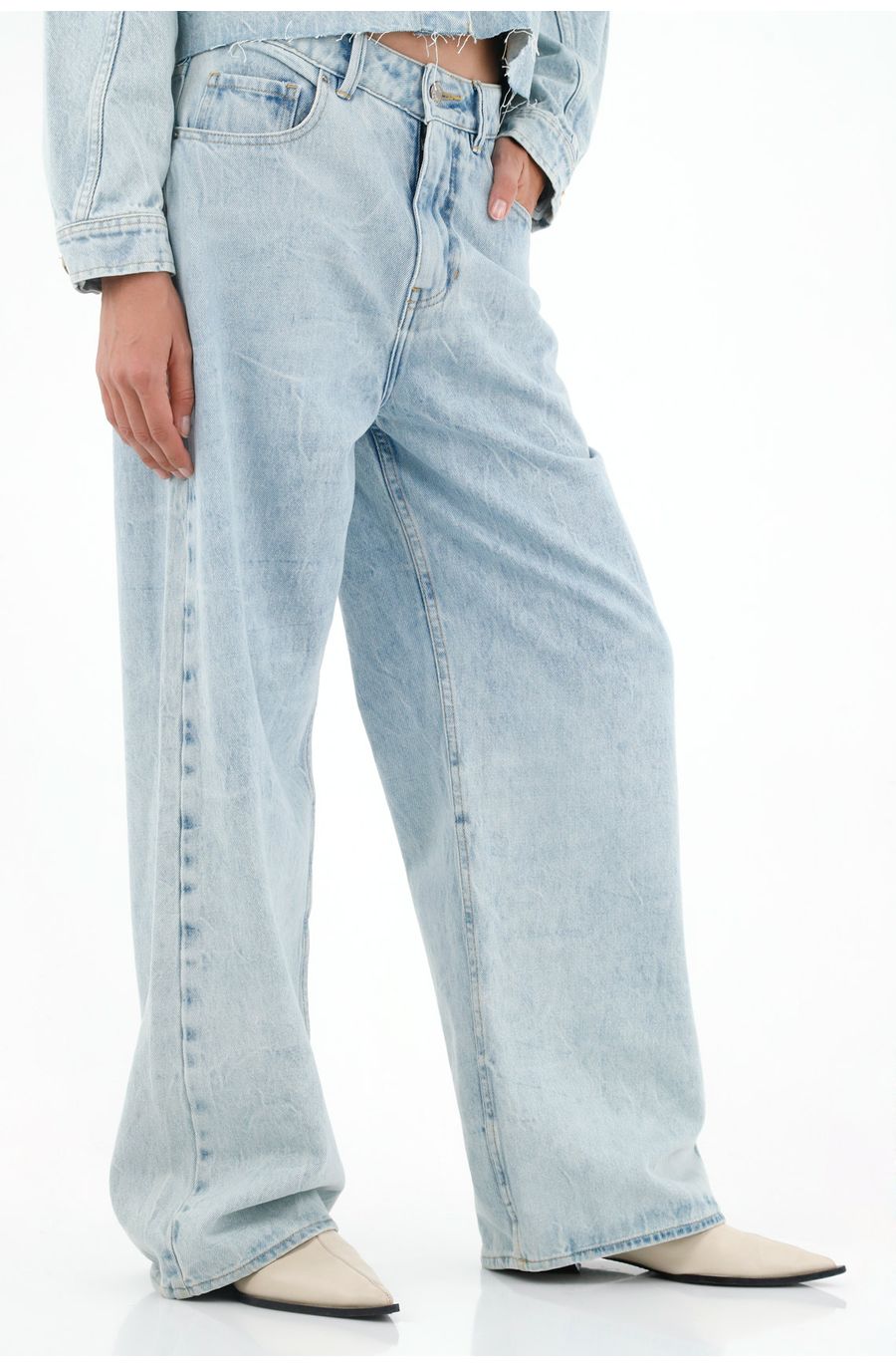 Jean azul tono claro para mujer