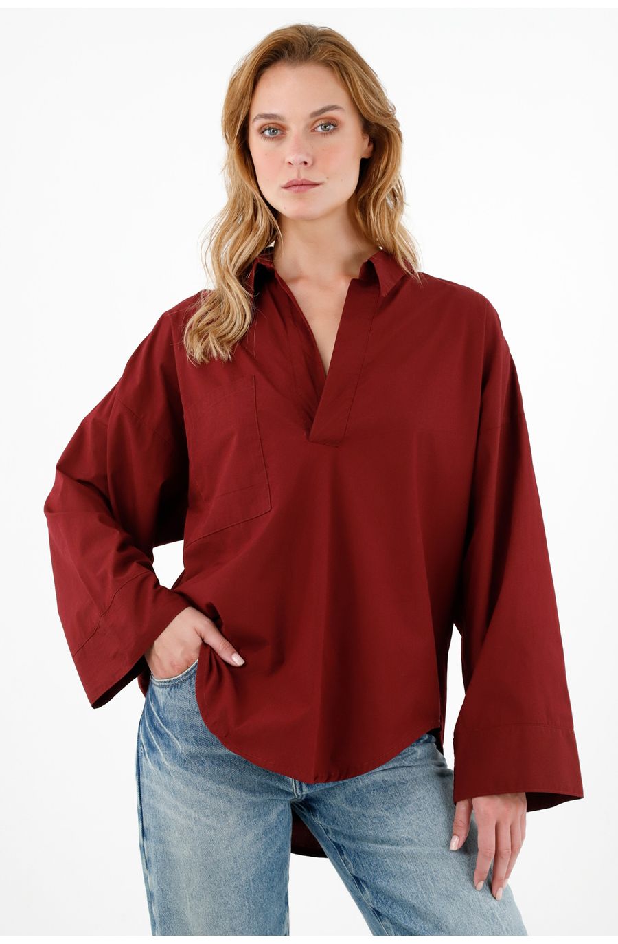 Camisa roja en popelina para mujer