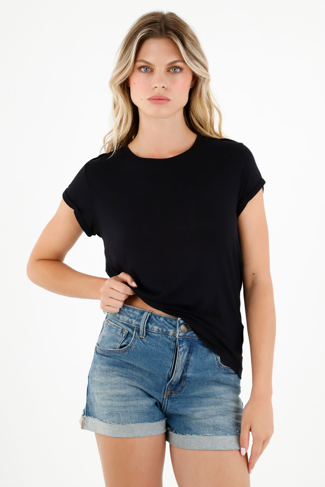 Camiseta cuello redondo negra para mujer