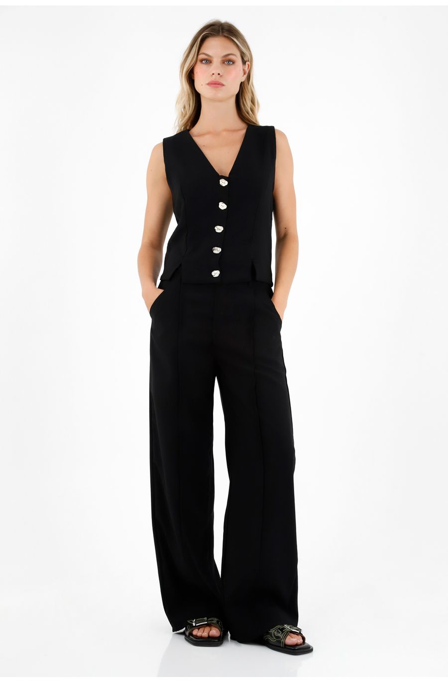 Pantalón negro bota recta para mujer