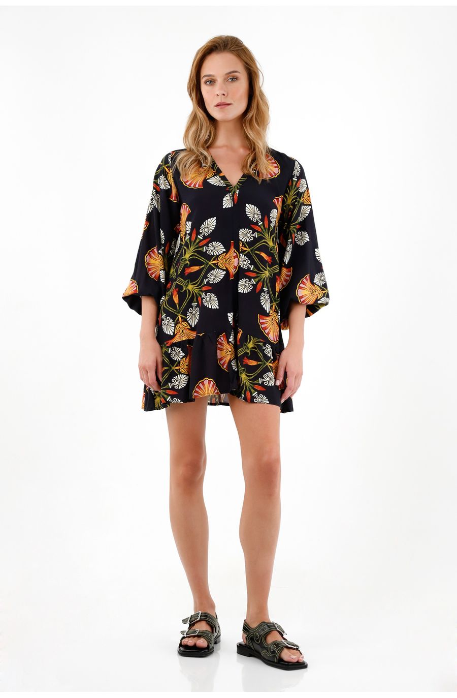 Vestido corto estampado para mujer