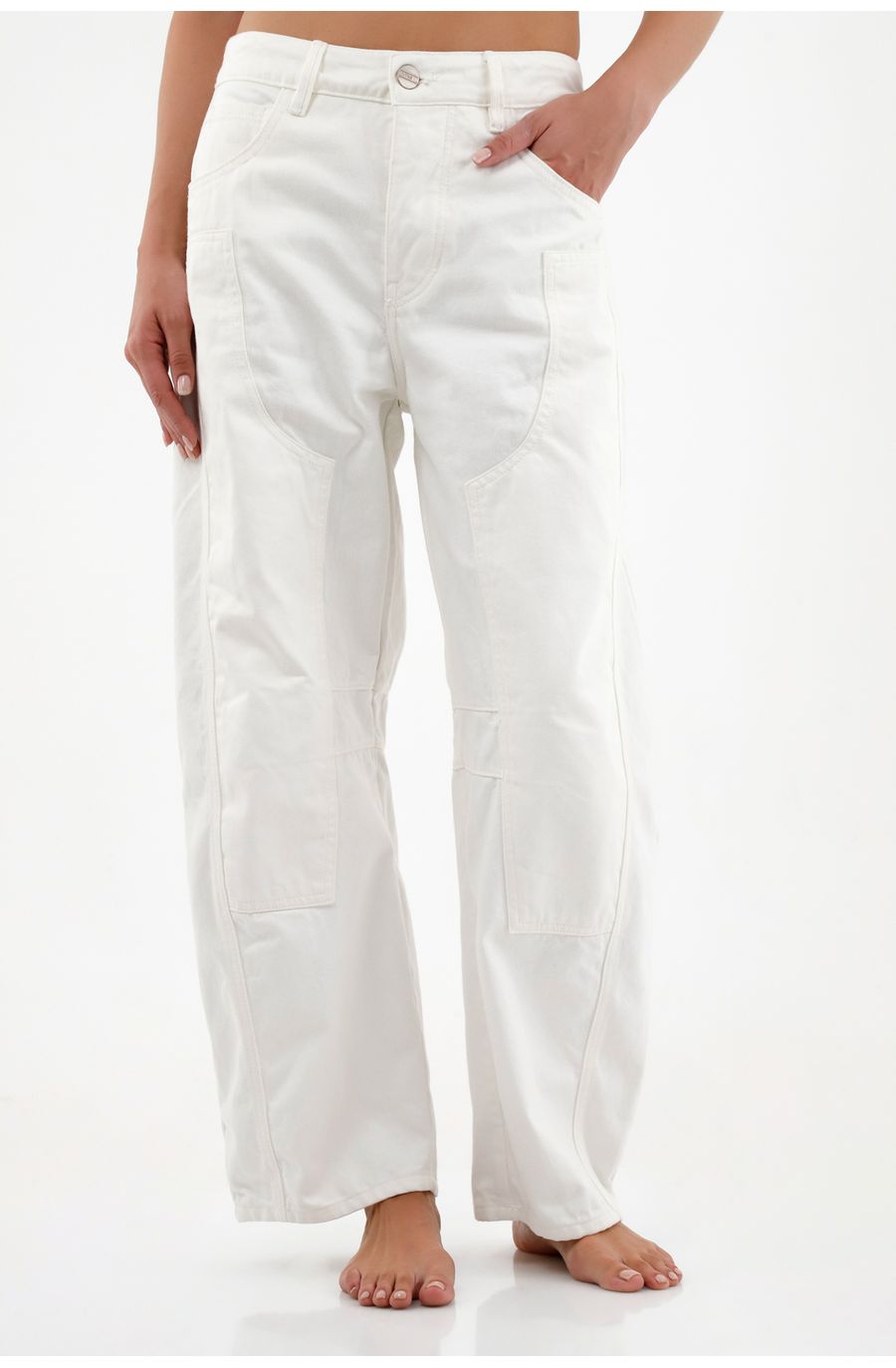 Jean con parches sobrepuestos crudo para mujer