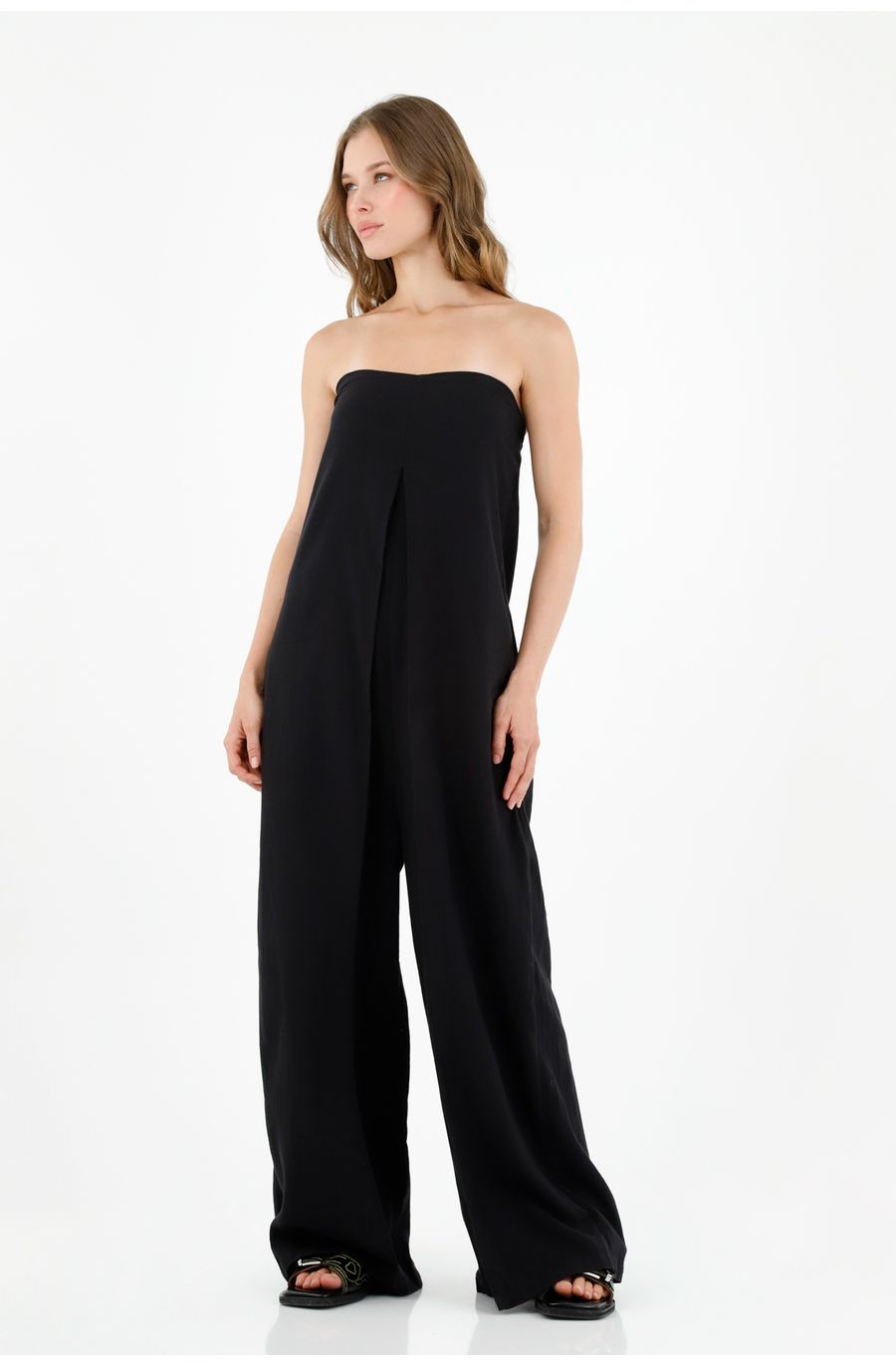 Enterizo strapless negro para mujer