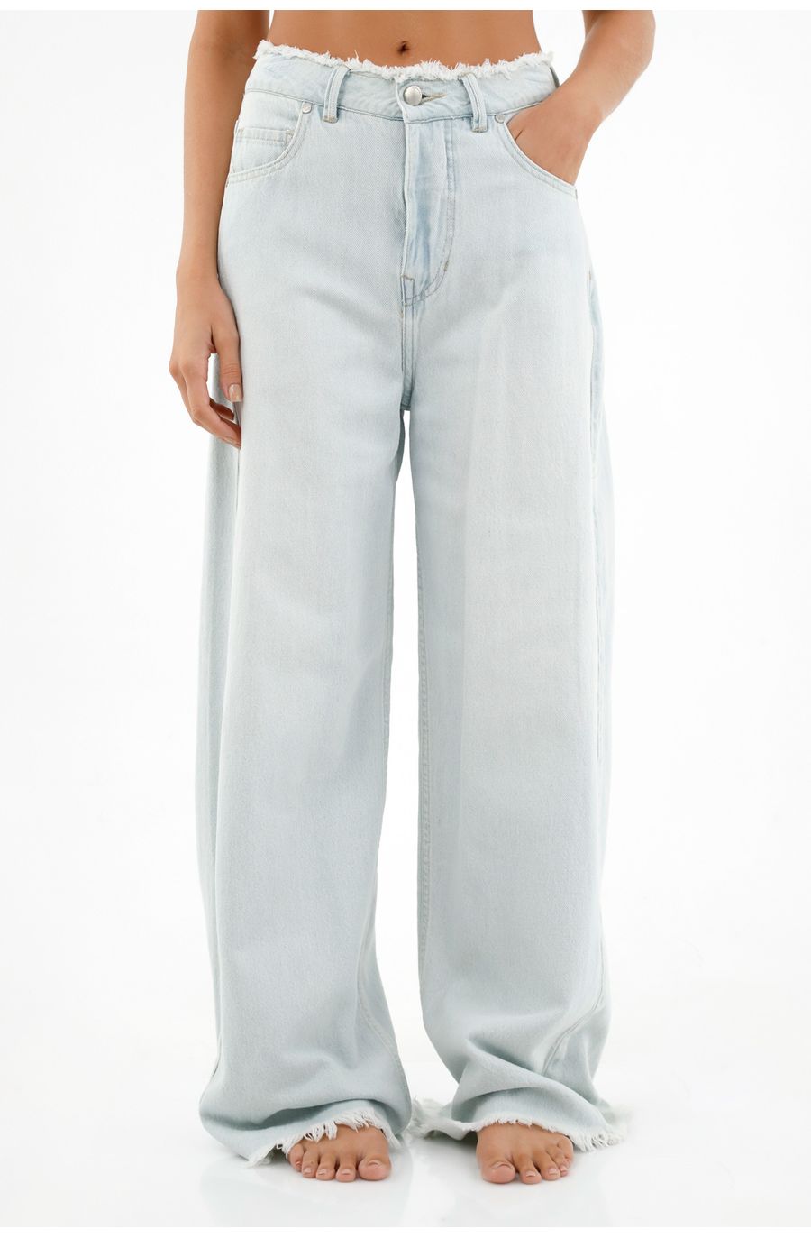 Jean en denim liviano azul claro para mujer