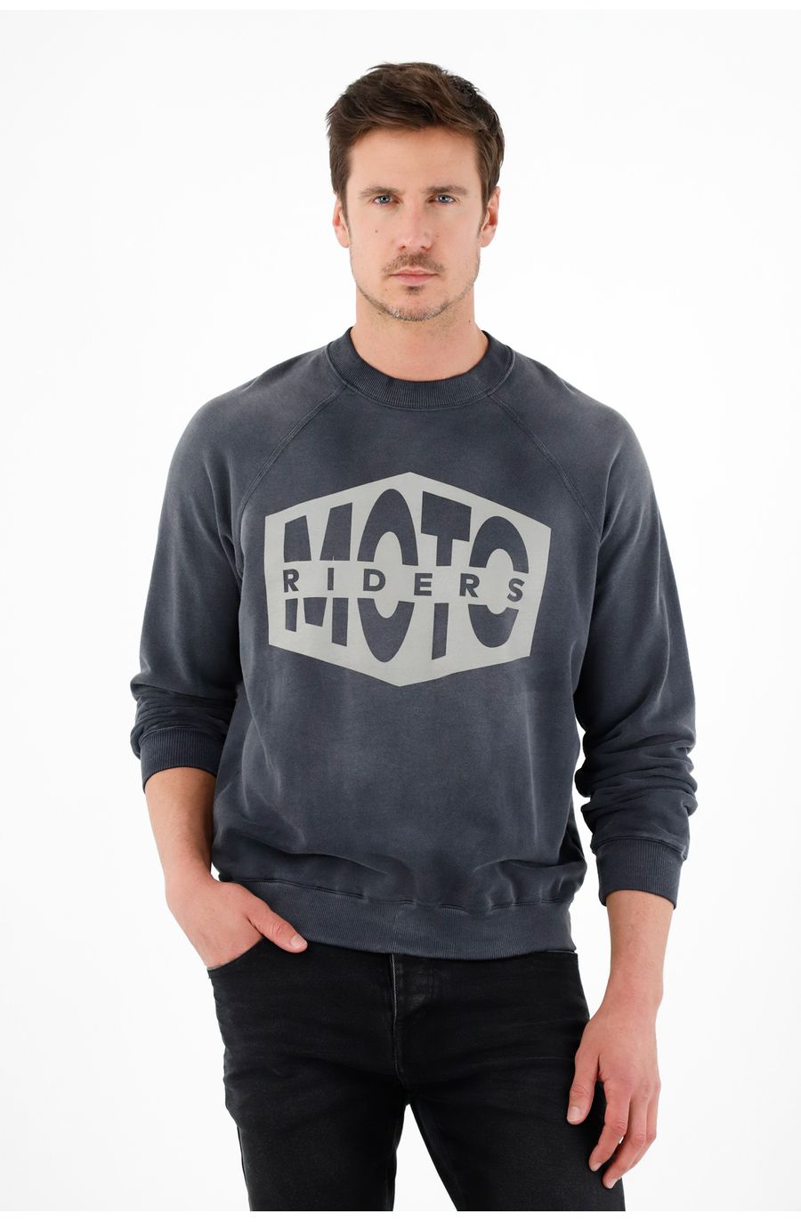 Buzo negro con estampado en frente para hombre