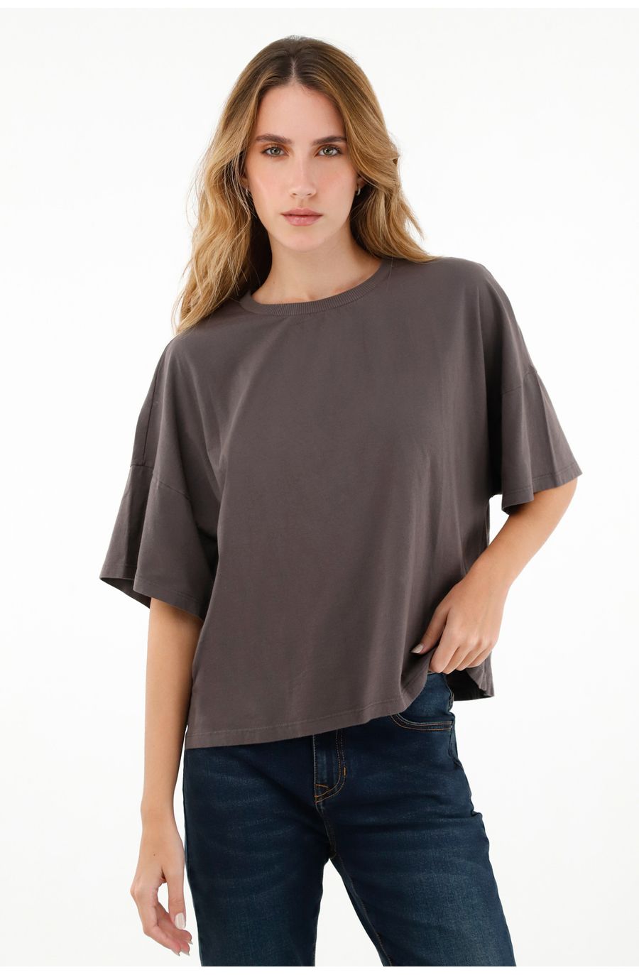 Camiseta gris overzise para mujer