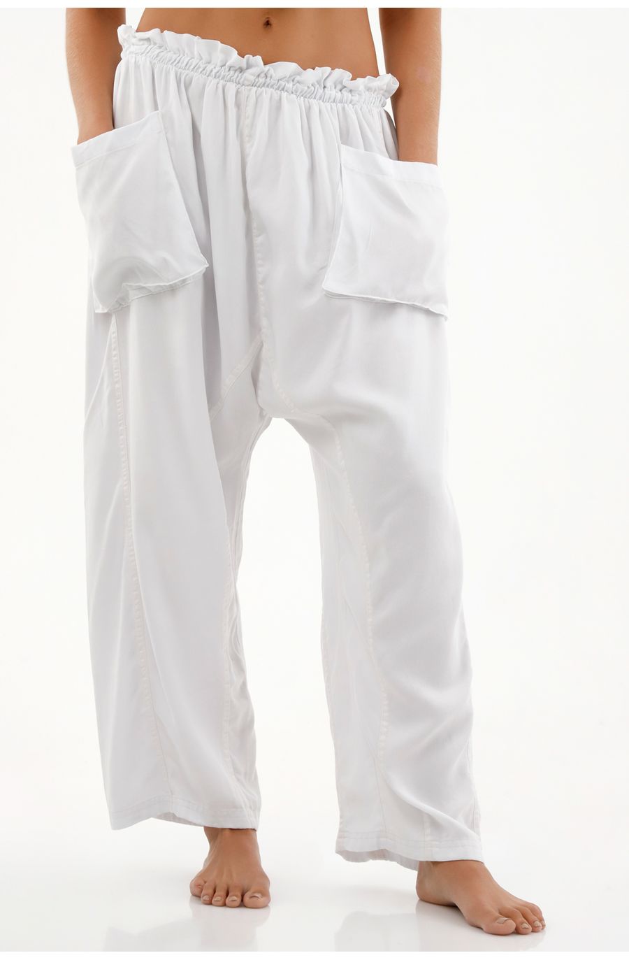 Pantalón blanco oversize para mujer