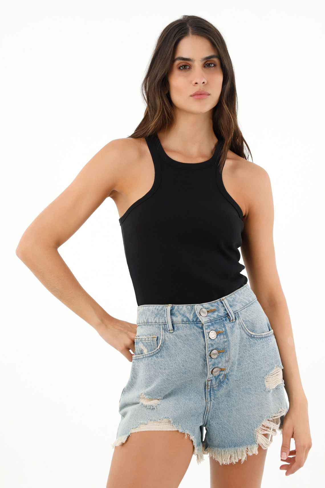 Camiseta negra cuello halter ajustada para mujer