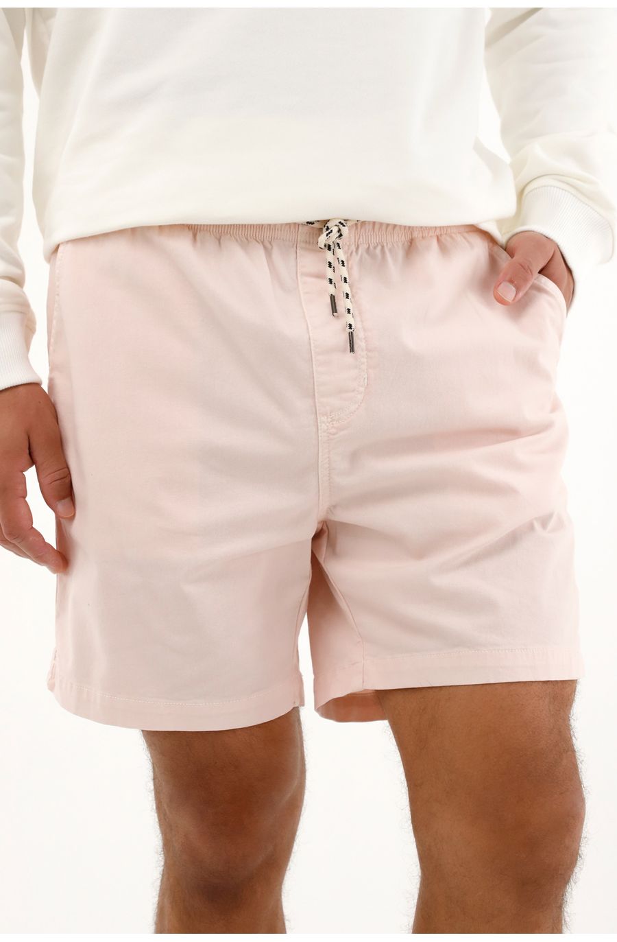 Bermuda con bolsillos funcionales rosada para hombre