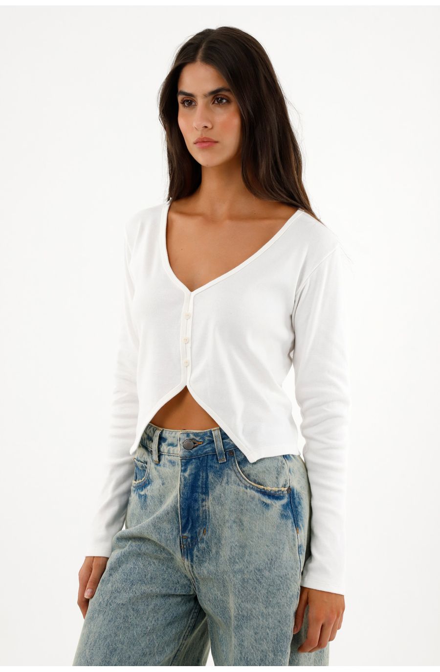 Camiseta crudo manga larga con escote en V para mujer