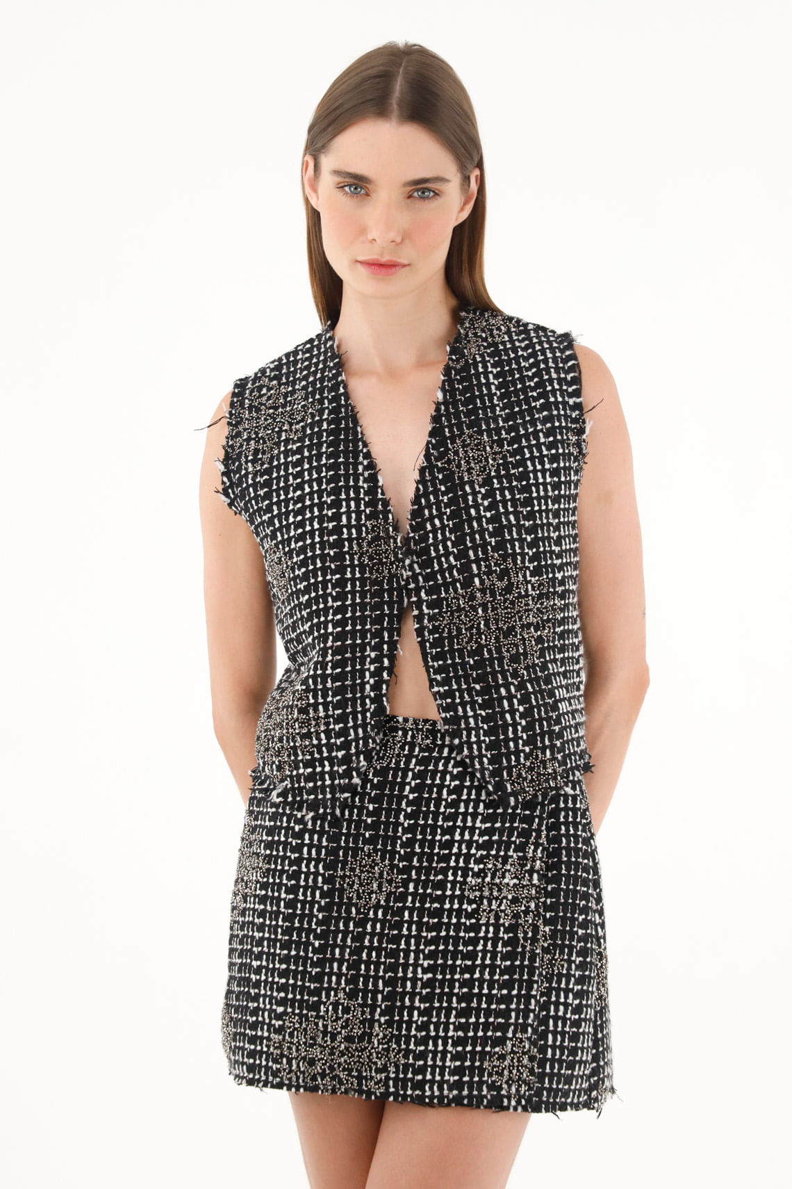 Chaleco negro tejido para mujer