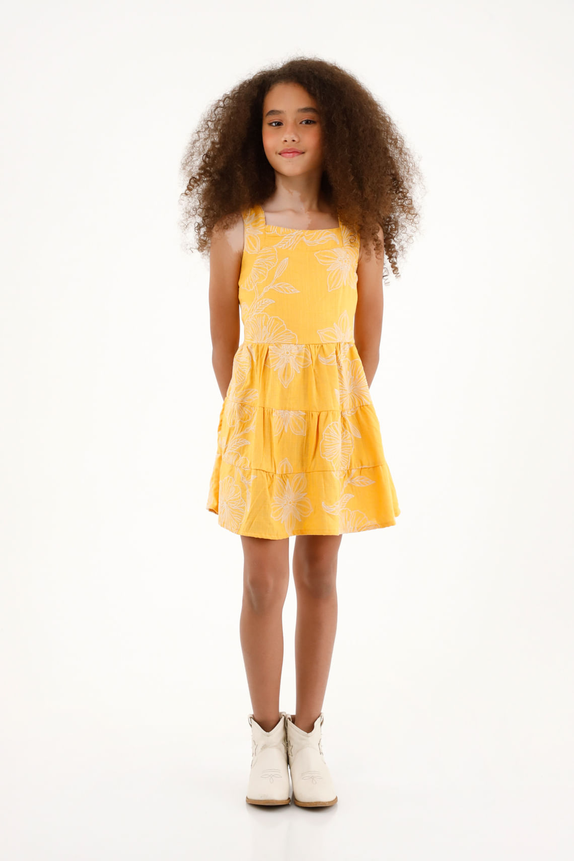 Vestido amarillo con boleros para niña