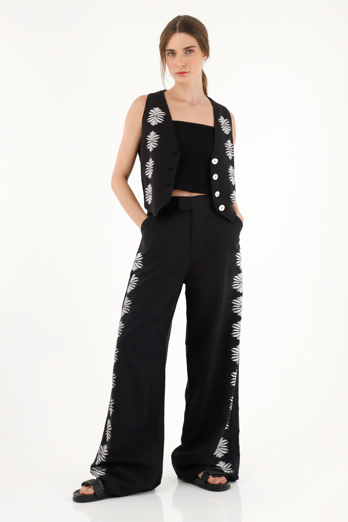 Pantalón Recto con manualidad negro para mujer