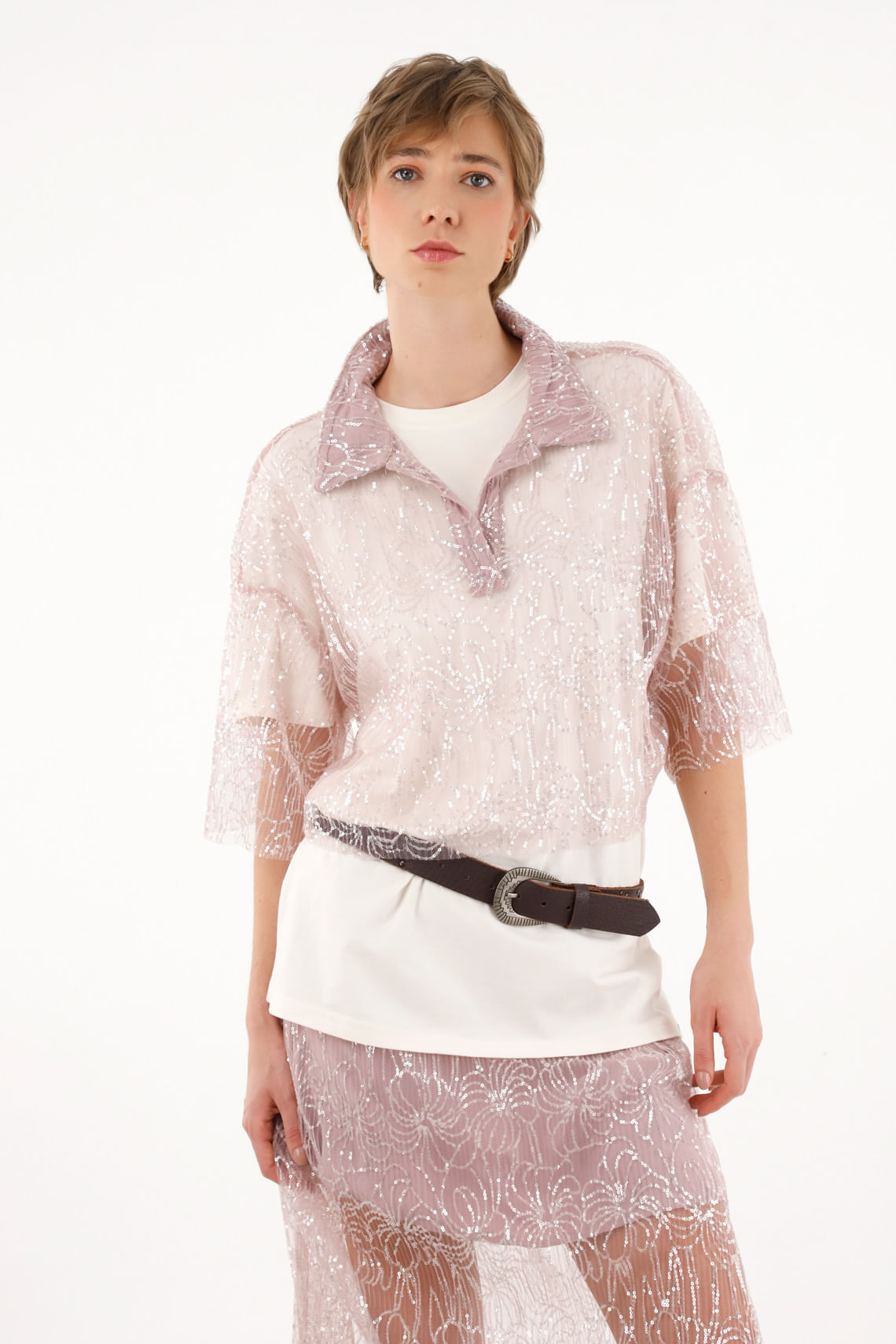 Camisa morada con transparencia y lentejuelas para mujer