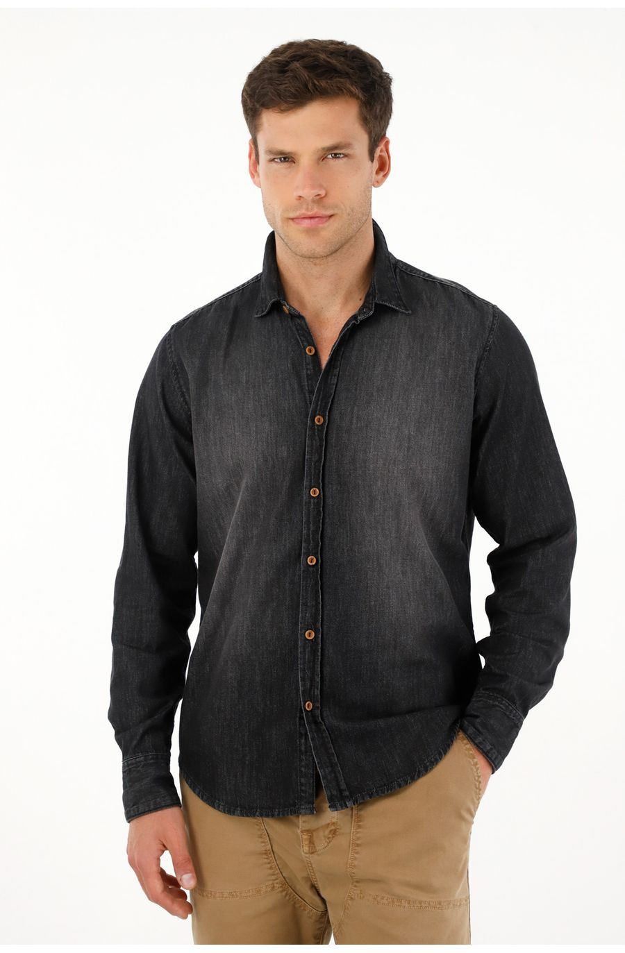 Camisa en black denim manga larga para hombre