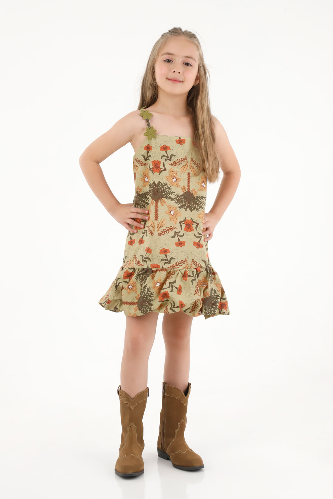Vestido corto con estampado de flores para niña