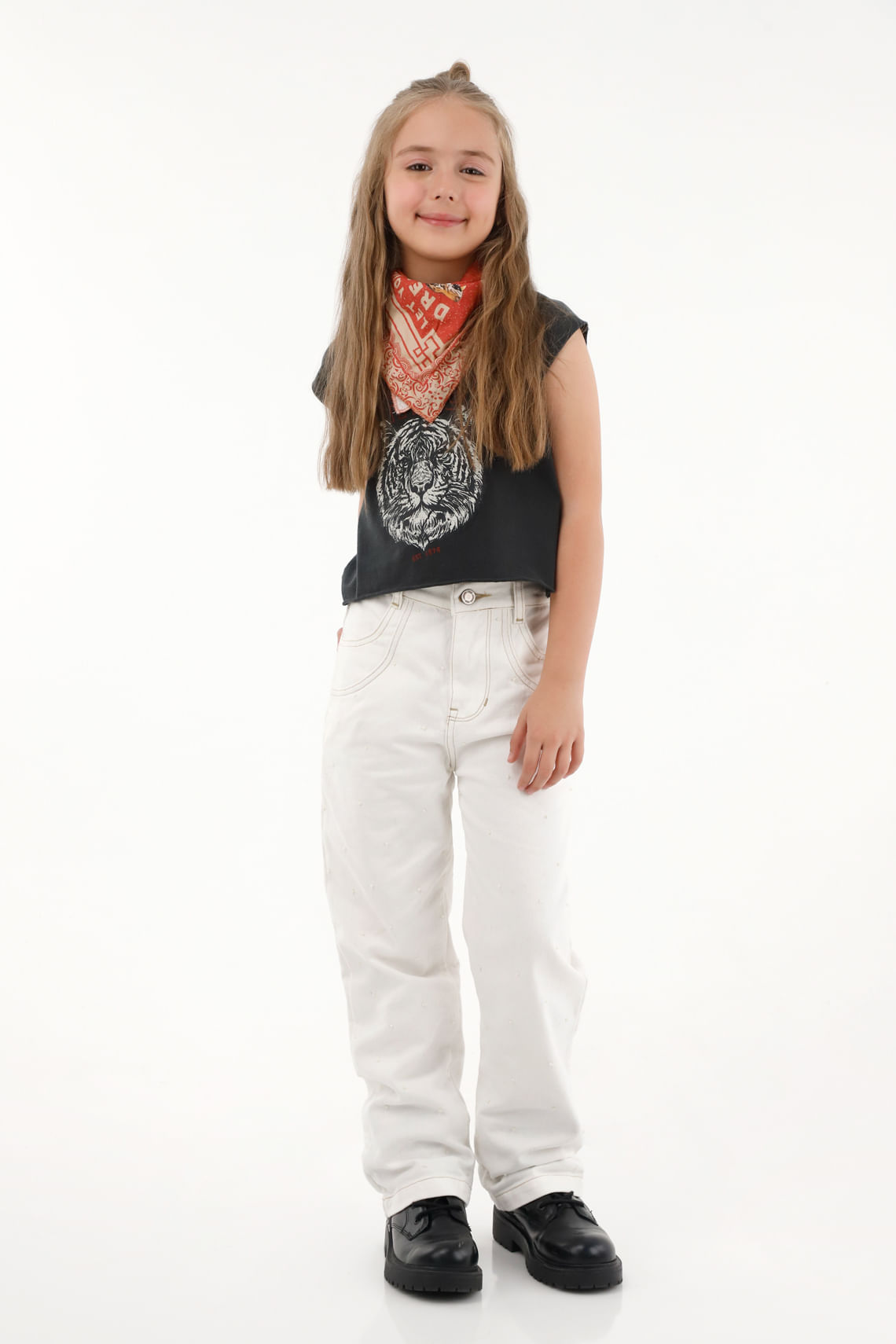 Jean Recto crudo con apliques para niña