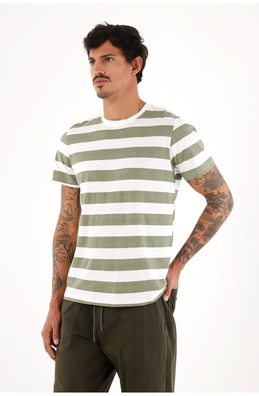 Camiseta con estampado de rayas verdes para hombre