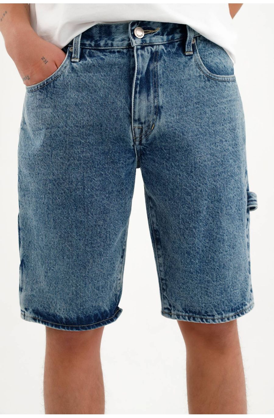 Bermuda tipo carpenter azul para hombre