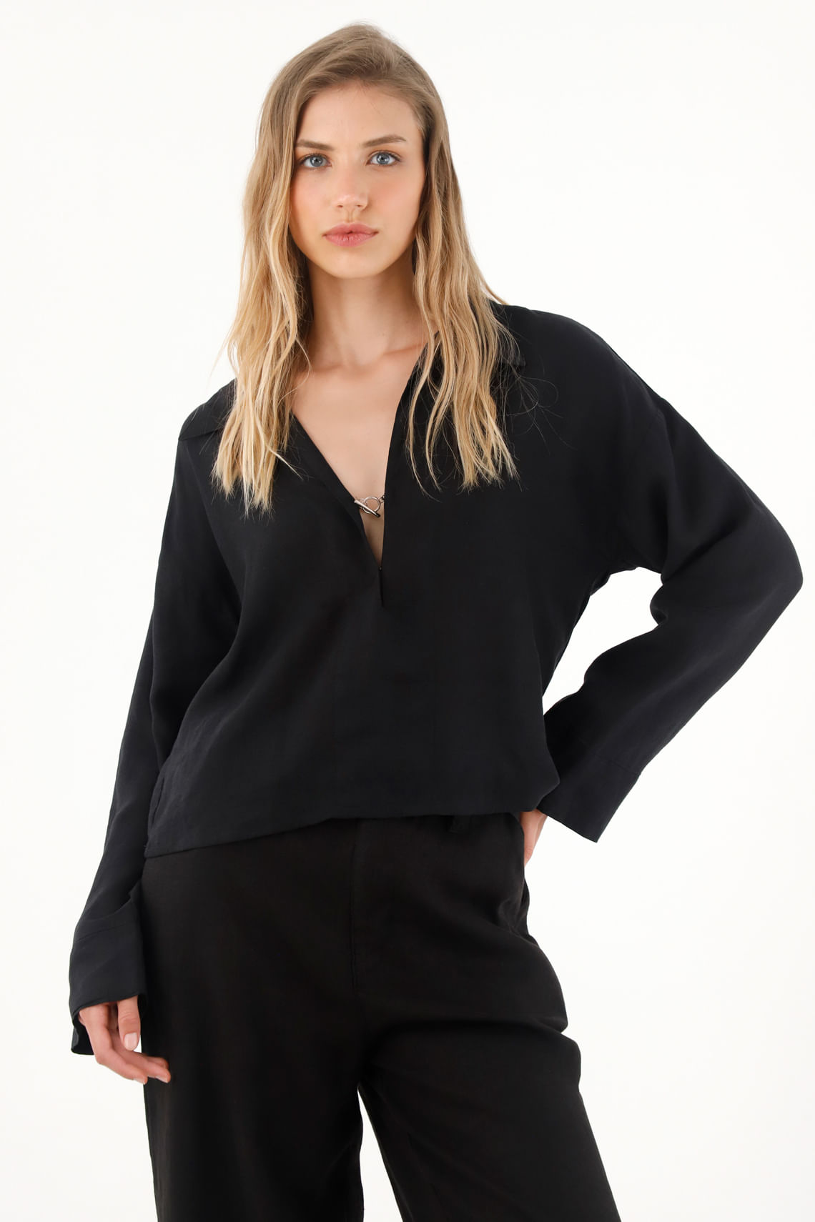 Camisa negra manga larga 100% lino para mujer