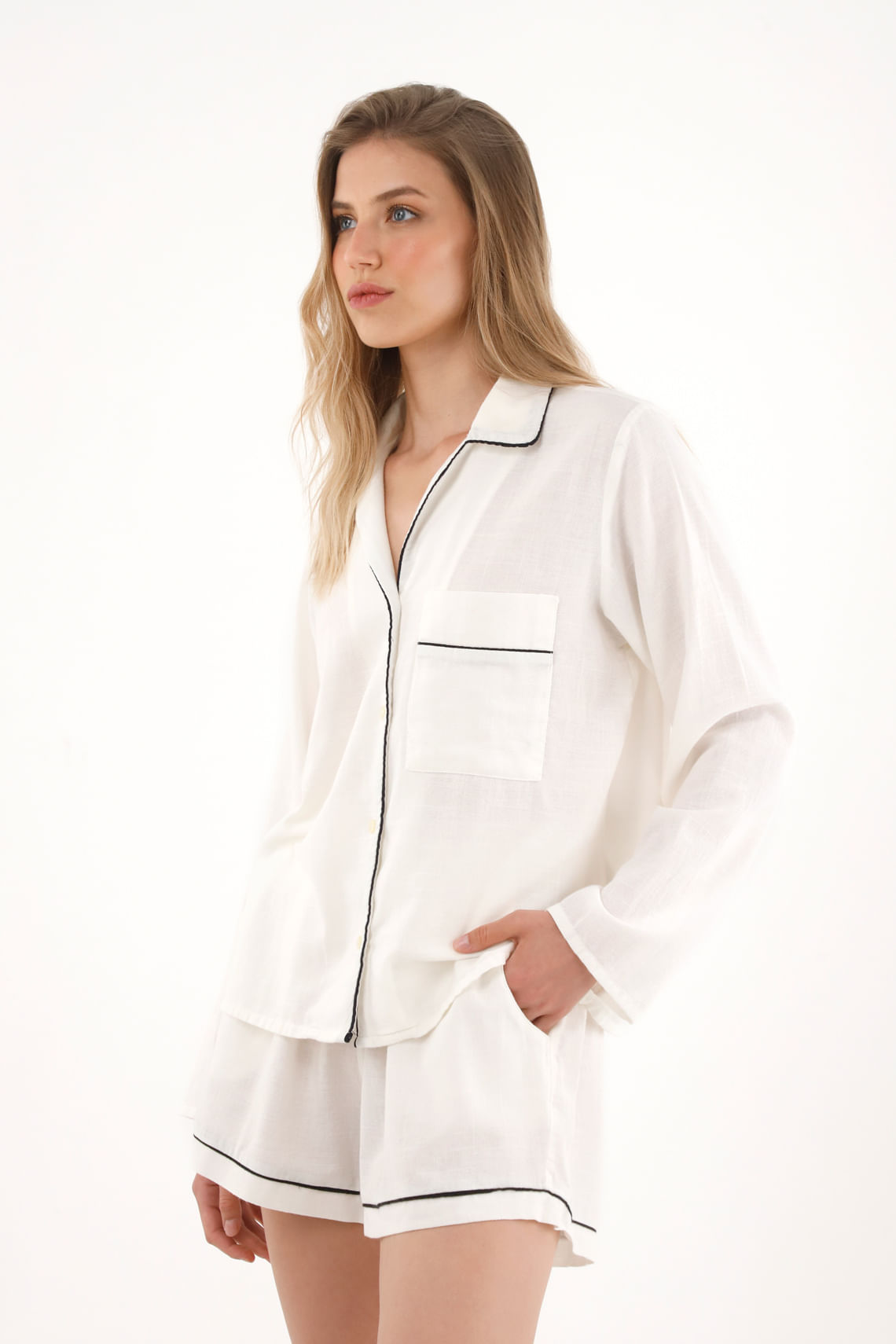 Pijama de camiseta manga larga y short para mujer