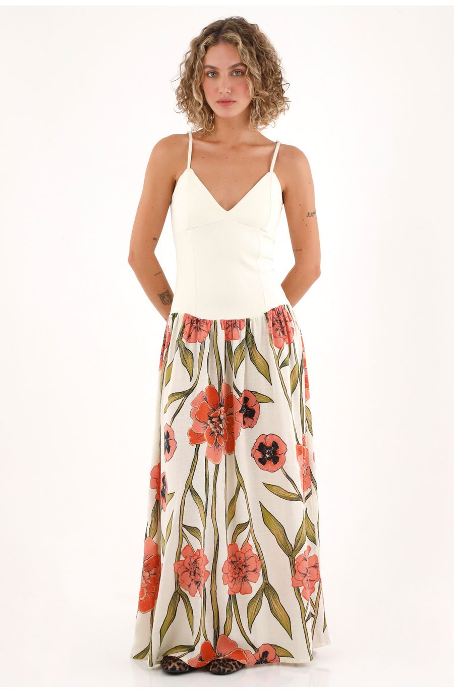 Vestido largo con estampado de flores para mujer